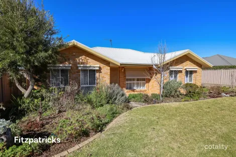 1/2 Cumberland Ct, Tatton, NSW 2650