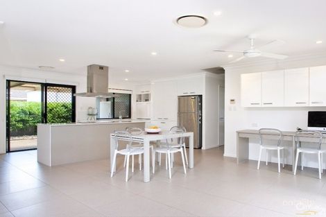 Property photo of 2 Wave Avenue Noosaville QLD 4566