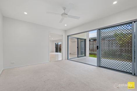 Property photo of 44 Ravenbourne Circuit Capalaba QLD 4157