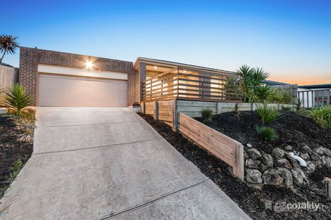 Property photo of 5 Wallangara Drive Pakenham VIC 3810