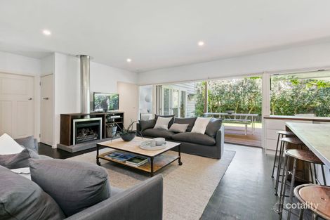 Property photo of 18 Heales Street Dromana VIC 3936