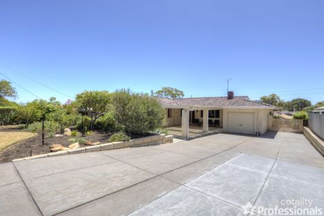 Property photo of 17 Aralia Way Forrestfield WA 6058