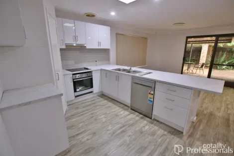 Property photo of 15 Jade Street Mount Richon WA 6112