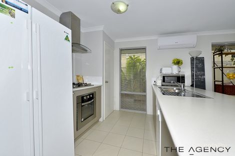 Property photo of 14 Conebush Circle Falcon WA 6210