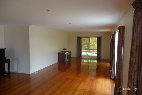 Property photo of 4 Paiglee Court Kalimna VIC 3909