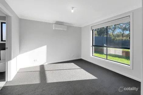 Property photo of 30 Suttor Avenue Caerleon NSW 2850