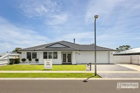 22 Haylock Dr, Paynesville, VIC 3880