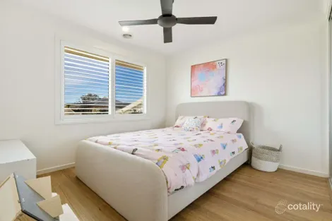 Property photo of 22 Haylock Drive Paynesville VIC 3880