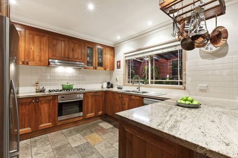 Property photo of 140 Earlsfield Drive Berwick VIC 3806