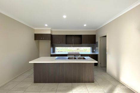 Property photo of 23 Graphite Crescent Wollert VIC 3750