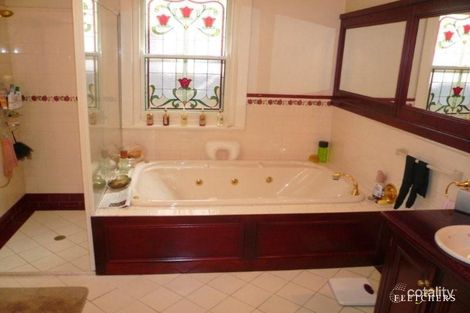Property photo of 9 Nirvana Avenue Malvern East VIC 3145