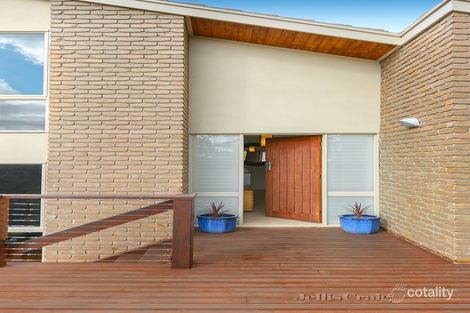 Property photo of 14 Doodson Court Eltham VIC 3095