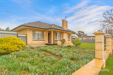 2 Young St, Burra, SA 5417