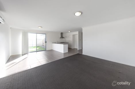 Property photo of 17 The Circuit Smithfield SA 5114