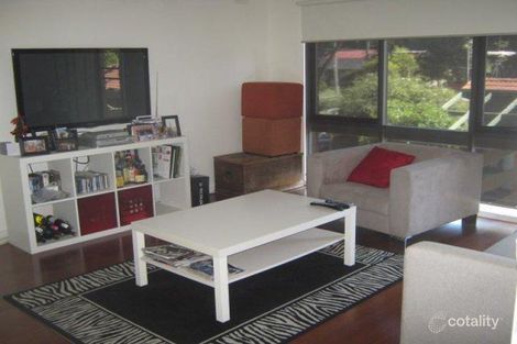 Property photo of 2/60 Para Road Montmorency VIC 3094