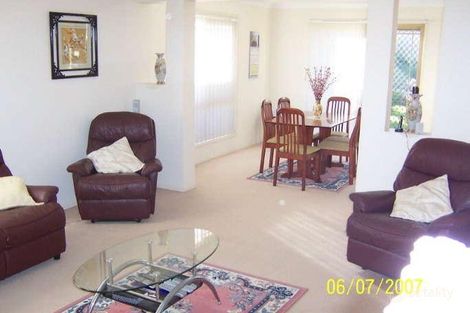 Property photo of 93 Oakleaf Street Eight Mile Plains QLD 4113