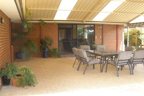Property photo of 50 Peelwood Parade Halls Head WA 6210