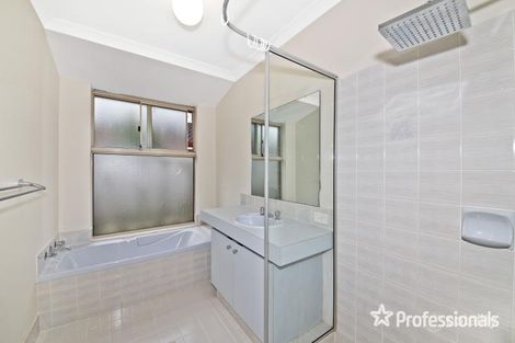 Property photo of 19 Gidgi Way Waikiki WA 6169