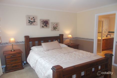 Property photo of 16 Douglas Close Miners Rest VIC 3352