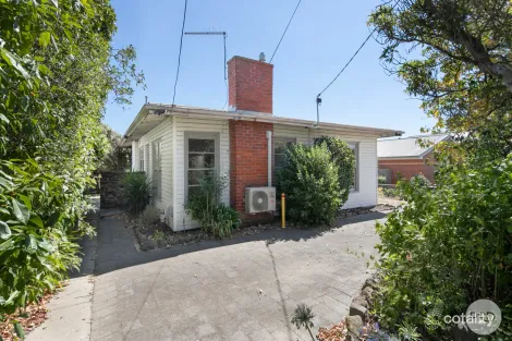 1264 Grevillea Rd, Wendouree, VIC 3355