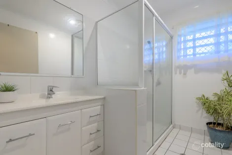 Property photo of 98 Barney Street Barney Point QLD 4680