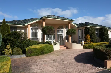 31 Tugrah Rd, Devonport, TAS 7310