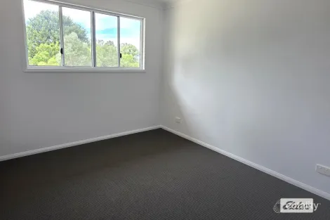 Property photo of 39 Pryce Street Braemore QLD 4313