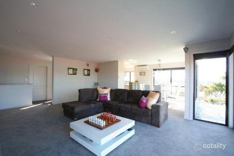 Property photo of 2/10 Peacock Court Rosetta TAS 7010