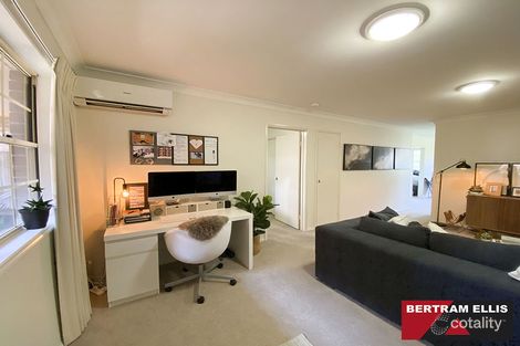 16/1 Waddell Pl, Curtin, ACT 2605