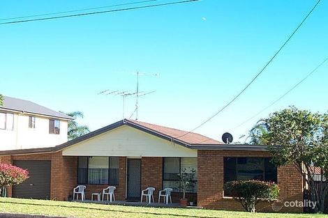 9 Crabbe St, Woolgoolga, NSW 2456