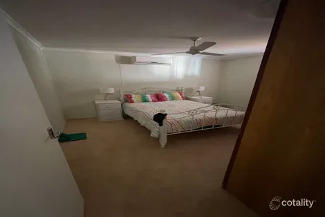 Property photo of 43 Hartog Crescent Denham WA 6537