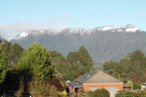 167 One Mile Creek Rd, Porepunkah, VIC 3740