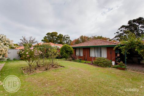 7a Dunvegan Rd, Applecross, WA 6153
