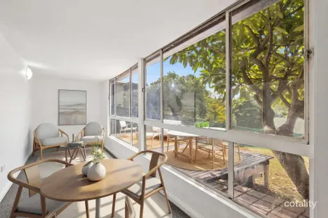 Property photo of 11 Iris Avenue Coniston NSW 2500