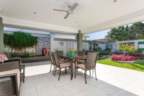 11 Lionheart Cres, Newport, QLD 4020