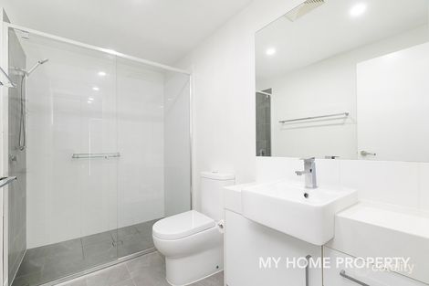 Property photo of 203/61 Oxford Street Bulimba QLD 4171