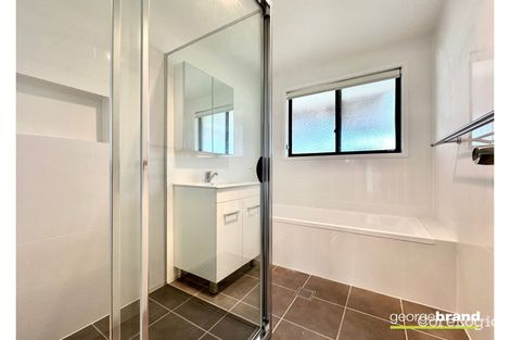 Property photo of 20 Foster Close Kariong NSW 2250