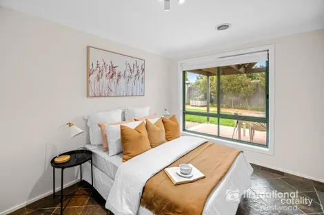 Property photo of 25 Gabrielle Close Werribee VIC 3030