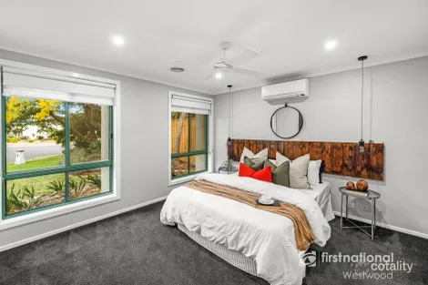 Property photo of 25 Gabrielle Close Werribee VIC 3030