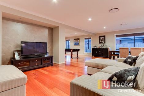 Property photo of 27 McCallum Drive Cranbourne East VIC 3977