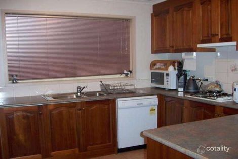 Property photo of 9 Pegasus Court Roxburgh Park VIC 3064