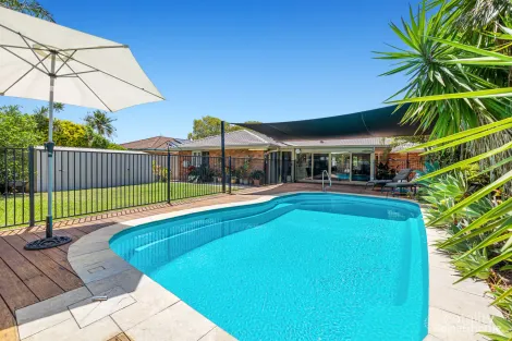 Property photo of 4 Balmoral Street Pottsville NSW 2489