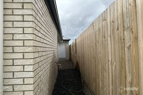 Property photo of 16 Rohl Road Walloon QLD 4306