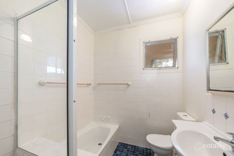 Property photo of 10 Mervyn Grove St Lucia QLD 4067
