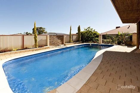 8 Callawa St, Golden Bay, WA 6174