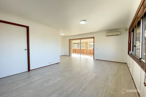 Property photo of 8 Bray Place Ambarvale NSW 2560