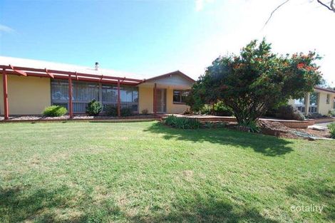12 Elizabeth St, Old Noarlunga, SA 5168