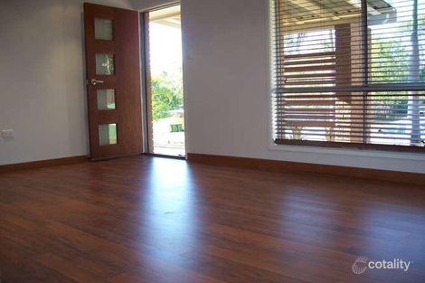 Property photo of 3 Myra Court Camira QLD 4300