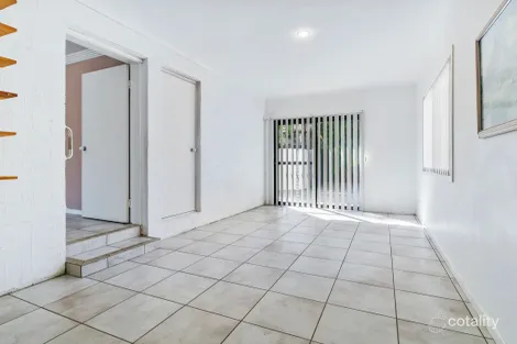 Property photo of 3/37 T E Peters Drive Broadbeach Waters QLD 4218