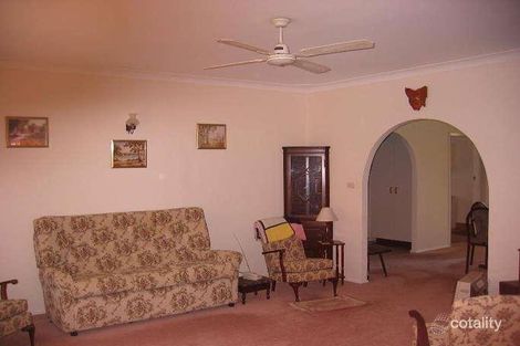 Property photo of 78 Kerry Crescent Berkeley Vale NSW 2261